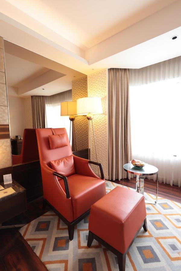 Hotel Cenneys Gateway Салем Экстерьер фото