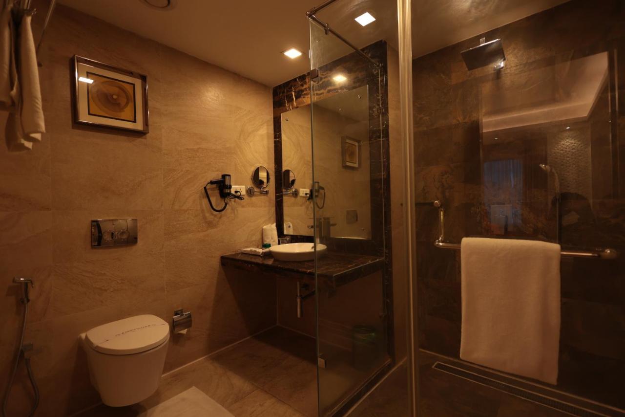 Hotel Cenneys Gateway Салем Экстерьер фото