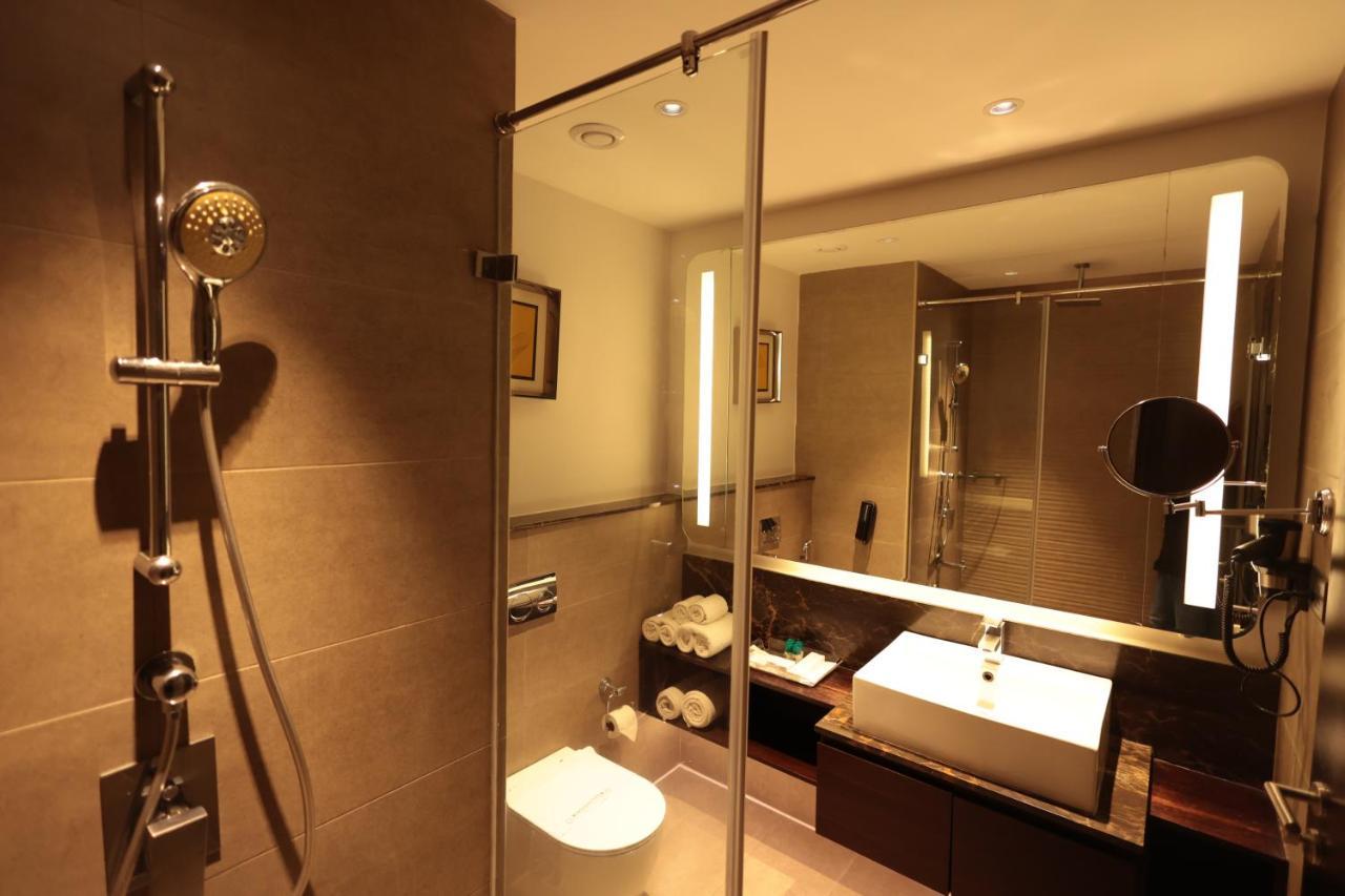 Hotel Cenneys Gateway Салем Экстерьер фото