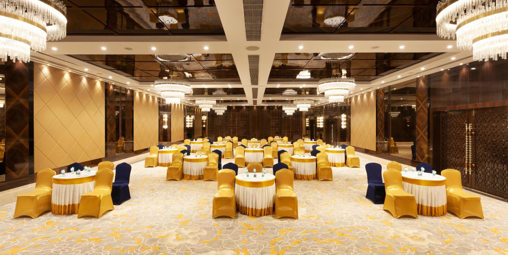 Hotel Cenneys Gateway Салем Экстерьер фото